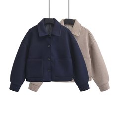 外国貿易の婦人服の卸売り欧米風秋冬の新型の襟の上着の2024の単列のボタンのデザイン感のラシャの短いコート