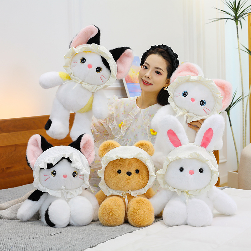 创意新款三花猫毛绒玩偶可爱小熊公仔婴儿服小兔毛绒玩具女生礼物