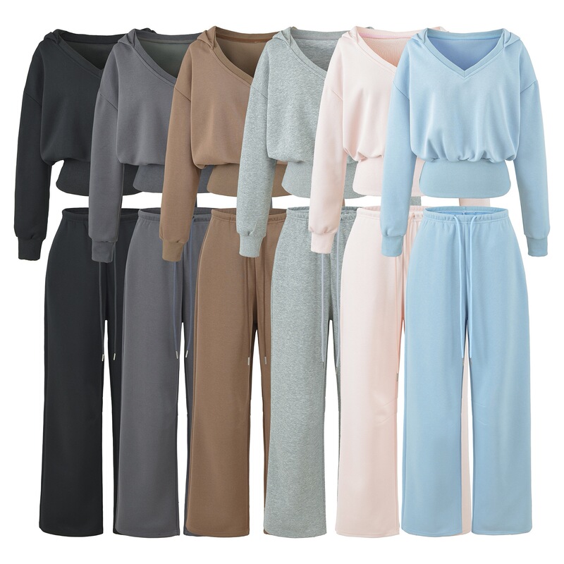 Korean-style pink tracksuit for tall women, perfect for autumn, featuring a versatile hooded sweatshirt and loose, comfortable wide-leg sweatpants with drawstrings