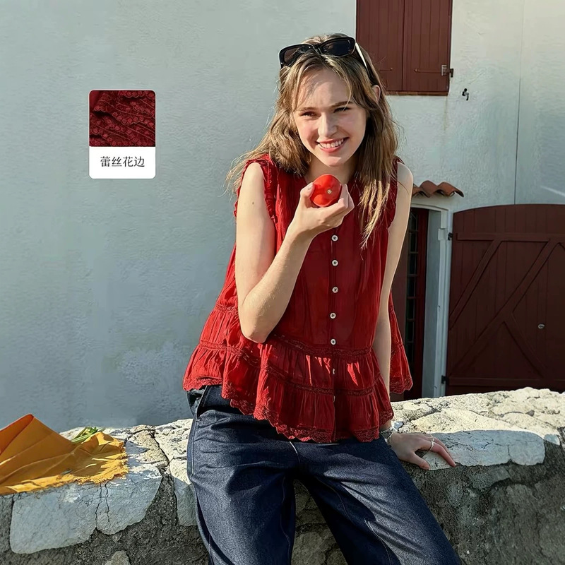 French-style ruffled lace patchwork sleeveless blouse for women, new summer 2026 red babydoll shirt