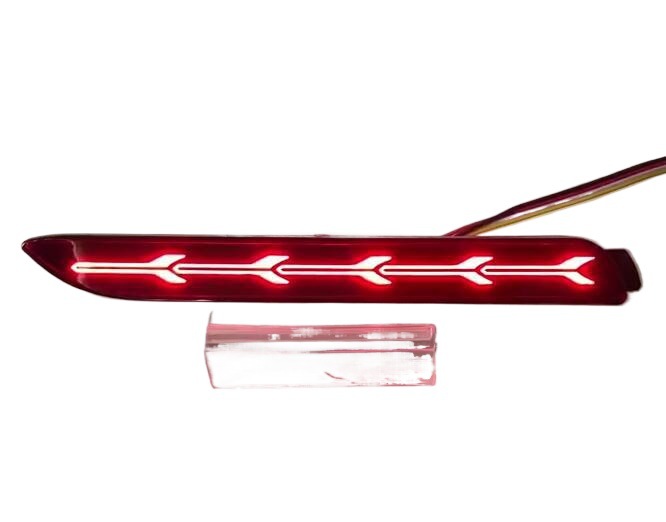 Aplicable a 11-14 Camry Luz de parachoques trasero Camry luz de advertencia luz de freno modificada luz antiniebla