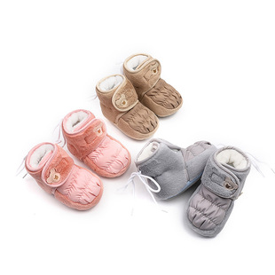 Winter thickened newborn baby shoes baby soft rubber soles toddler shoes warm 0-1 year old non-slip anti-drop fleece-lined cotton shoes