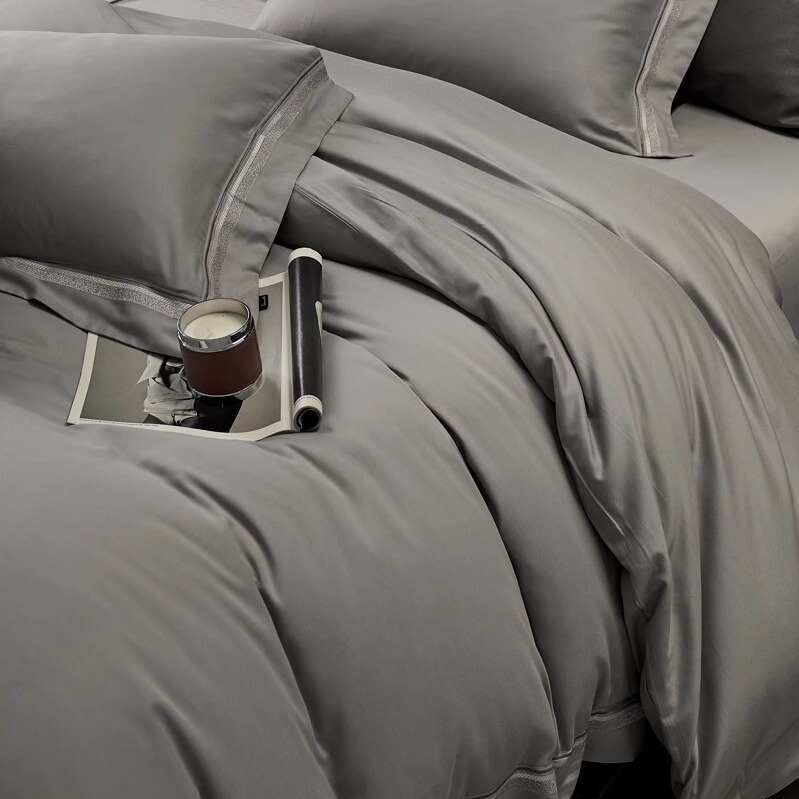 Autumn and Winter high-grade Tencel cotton brushed four-piece set solid color soft warm quilt cover bed sheet naked sleeping bedding