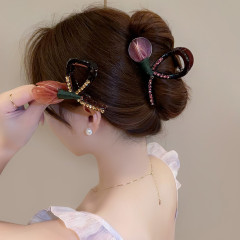 夏の新しいチューリップクリップヘッドドレススーパーフェアリー多用途後頭部ハーフタイヘアクリップレディースファッションライト高級サメクリップ