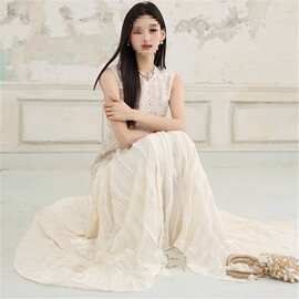 立体绣蕾丝拼接连衣裙女2025年韩系时尚法式无袖气质名媛风长裙潮