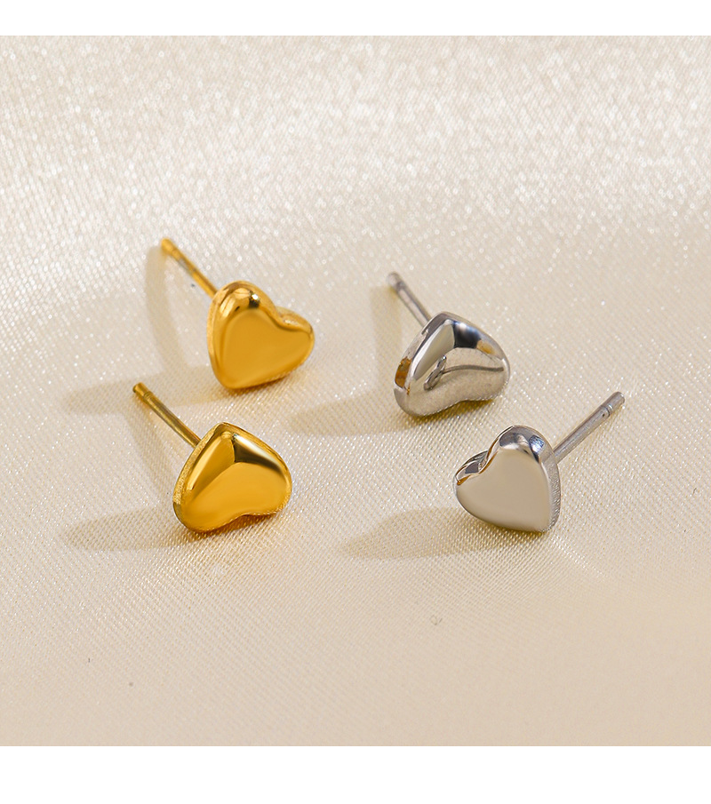 Daily Occasion 304 Stainless Steel Material Heart Shape Pattern PVD Coated 18K Gold Plated Heart Shape 304 Stainless Steel Casual Simple Style Waterproof Non Tarnish Ear Studs