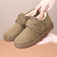 加绒棉鞋冬季新款老北京布鞋女魔术贴平底棉鞋中老年软底防滑女靴