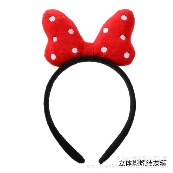 Three dimensional hairgrip with bow, headband