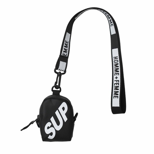 Japanese ins cool mini crossbody shoulder bag Hong Kong style coin key bag card bag hanging neck Bluetooth headphone bag