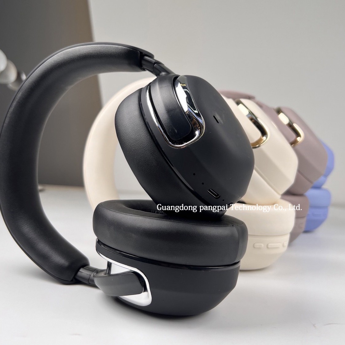 Nuevos auriculares Bluetooth inalámbricos reales con reducción activa de ruido M15ANC, duración de la batería de alta calidad, fábrica de puntos deportivos image 4