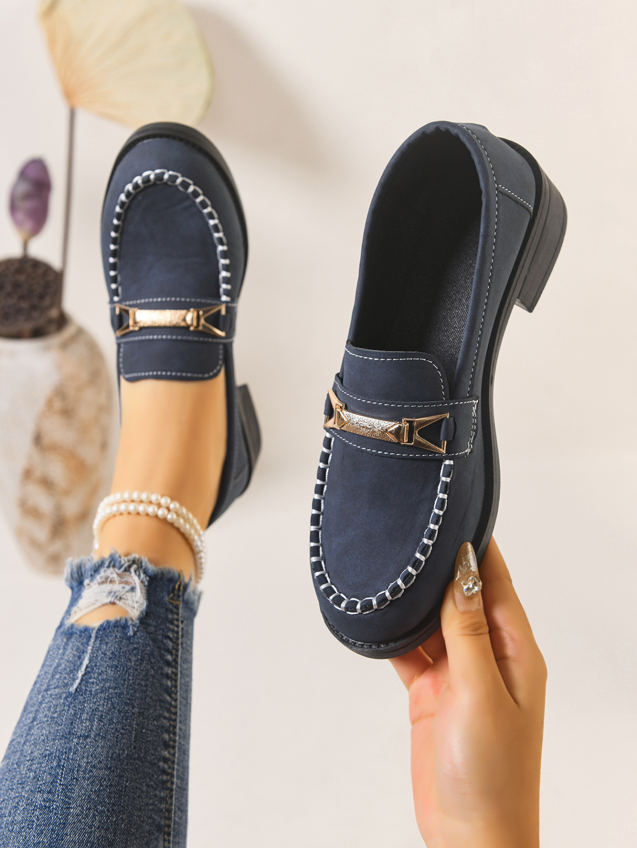 Dames loafers met metalen ketting en luipaardprint_voghion.com