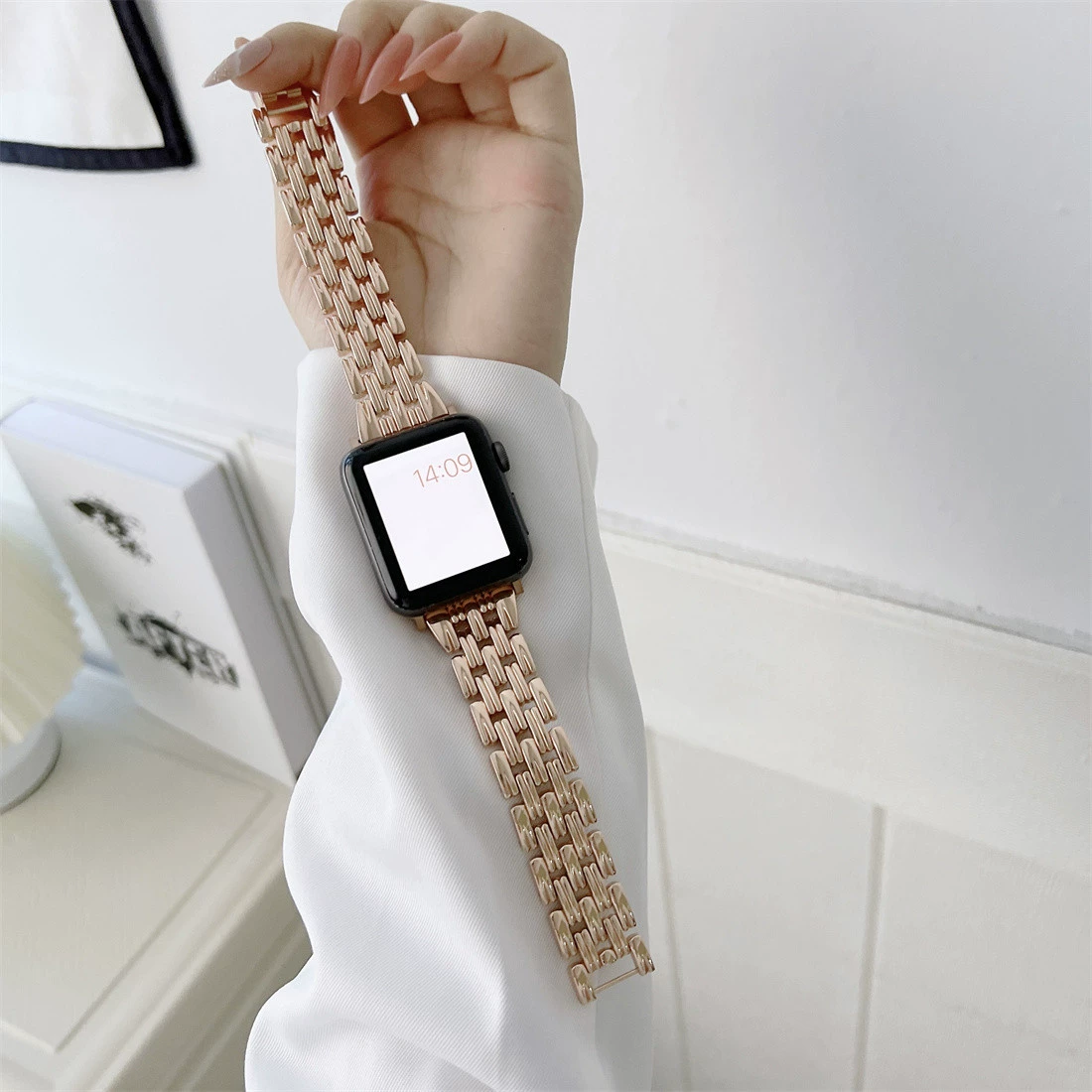 Подходящий для Apple Watch 678910 пятиузелковый металлический ремешок для iWatch S10, пятиузелковый полый стальной браслет, наручный ремешок