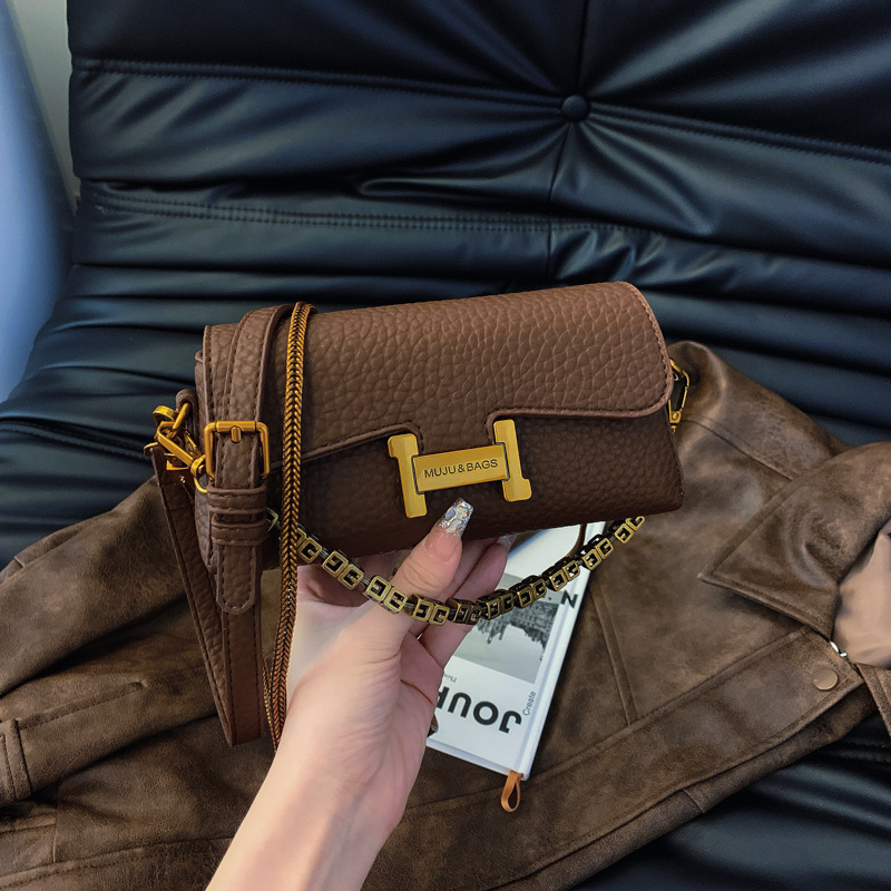 Korean Style Women's Bag Niche Fashion Chain Shoulder Underarm Bag New High-End Retro Versatile Crossbody Small Square Bag