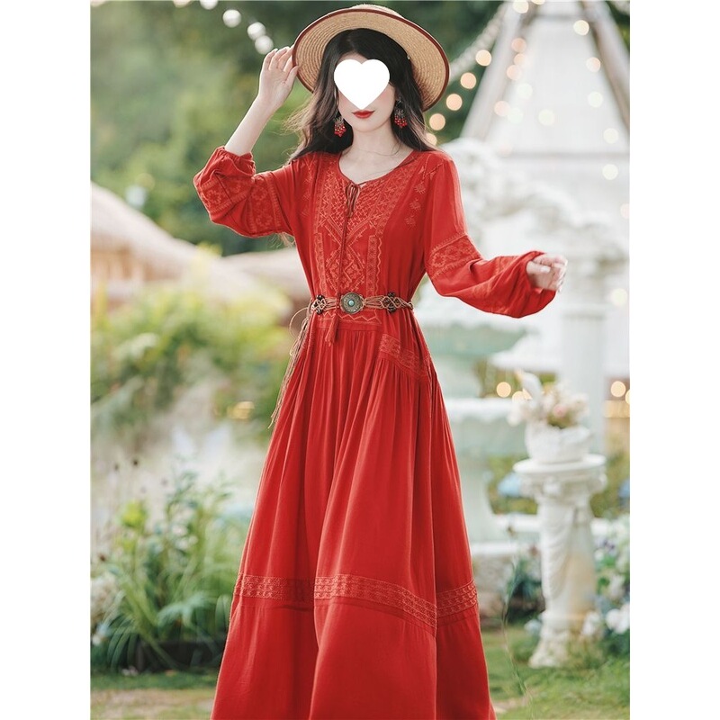 Bohemian Red Dress Suitable for Beach Photoshoots, Super Fairy-Like Vacation Wear with Exotic Flair, Waist-Cinching Long Dress