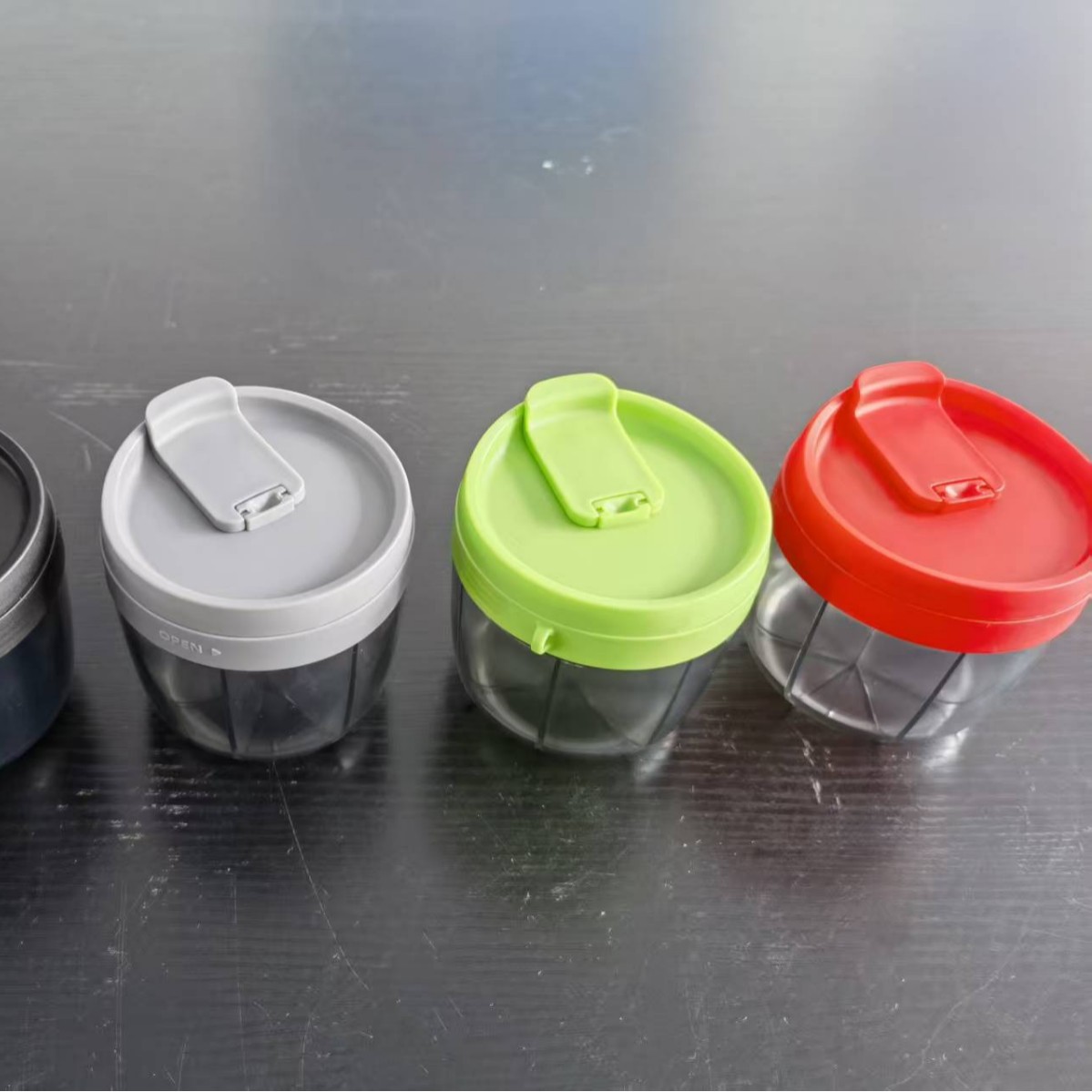 TEMU一周7格药盒食品级塑料药片药丸收纳盒便捷家用旅行分装药罐