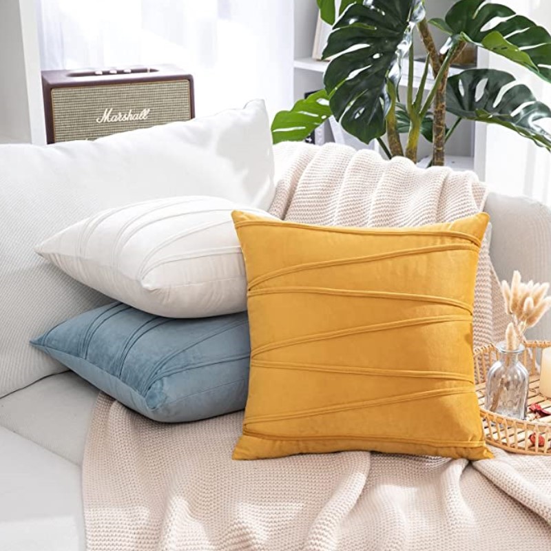 Inyahome Decorative Throw Pillow Covers...