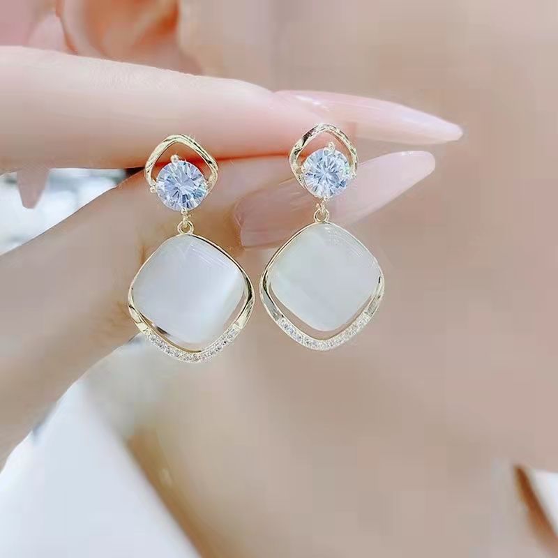 38cd5dba4a4053dd4d8dae03a3b603