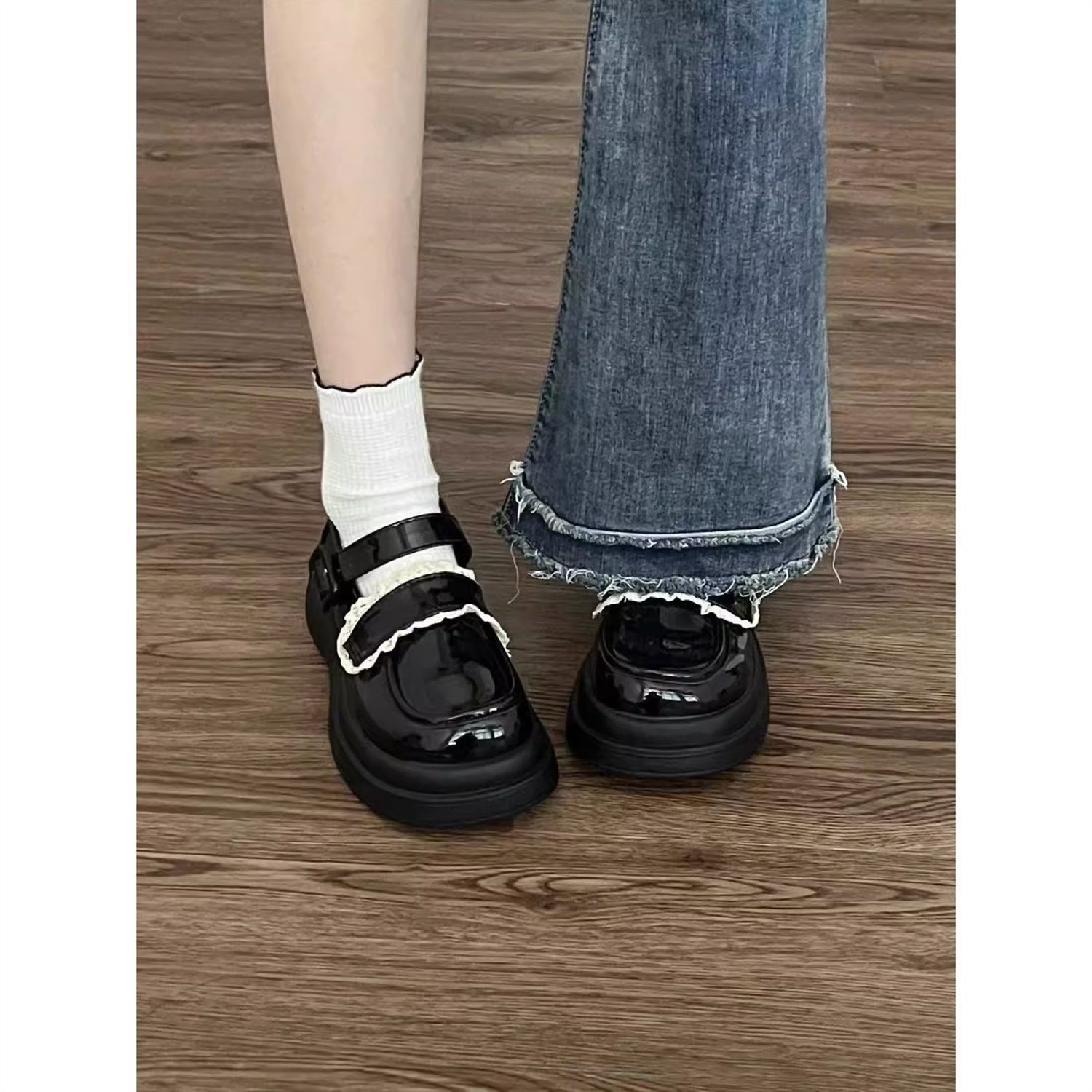 圆头黑色厚底小皮鞋女学院风百搭2025新款秋冬复古法式玛丽珍单鞋