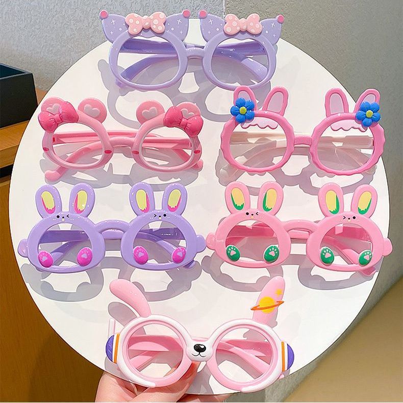 Cute lensless children's frames, Kuromi glasses frames, cartoon sunglasses for girls, decorative frames for girls' photos