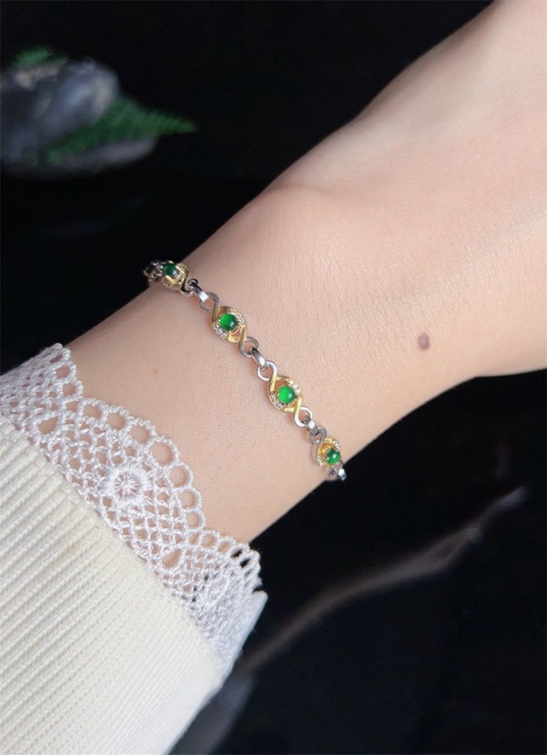 Vòng tay đá ngọc bích tự nhiên A hàng băng chủng mặt trứng cắt S925 bạc xi mạ vàng họa tiết hồ lô chi tiết 8