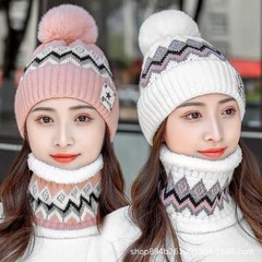 帽子の女性の冬の韓国版の女性の自転車のニットの帽子の北極の絨毯の保温の帽子は秋冬の日の防護の毛糸の帽子に合わせます。