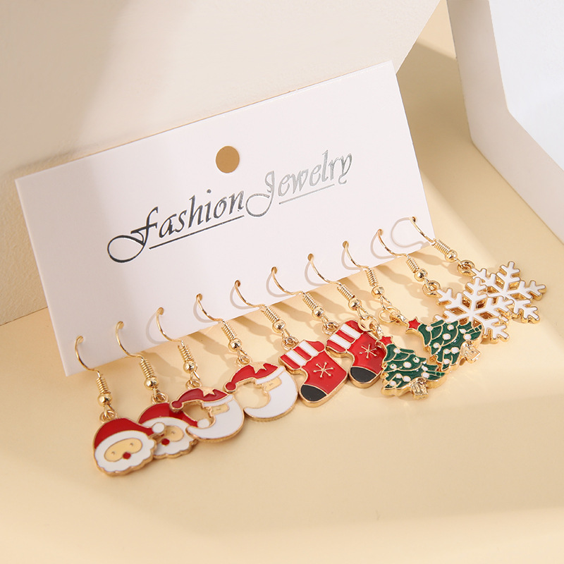 Fashion Christmas Tree Santa Claus Christmas Socks Alloy Enamel Womenu0027S Drop Earrings 1 Set