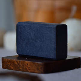 经典小黑砖竹炭手工冷制皂深层清洁洁净冷制皂手工肥皂一件代发