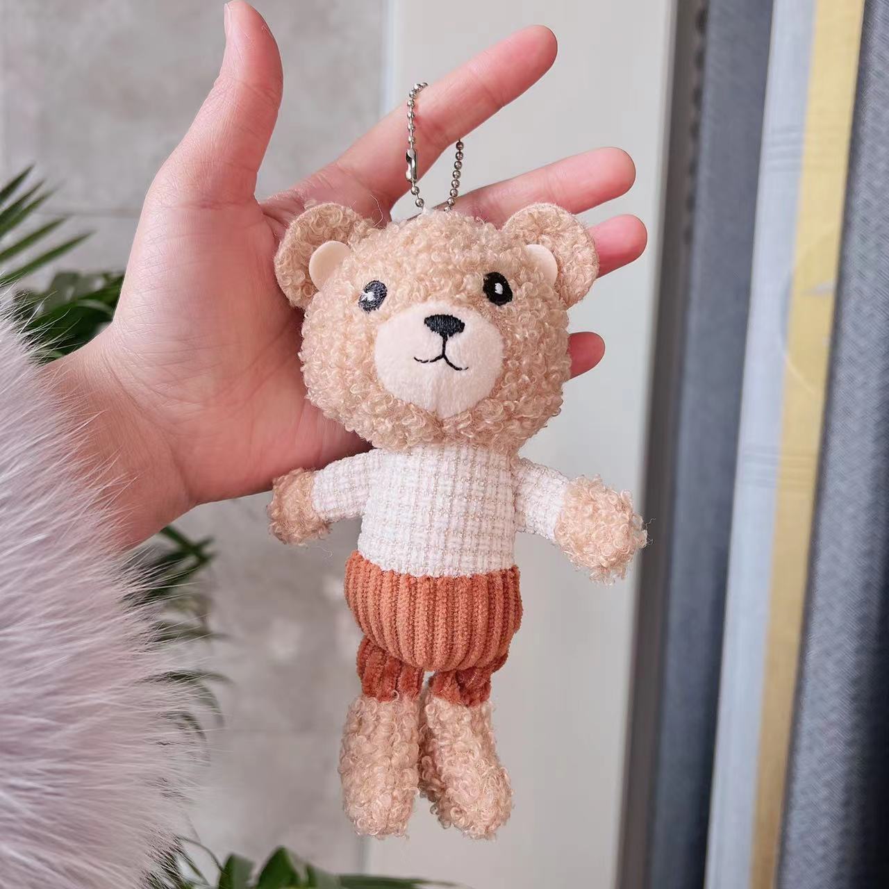 Tiktok oso de peluche muñeca amor peluche oso muñeca llavero colgante muñeca oso muñeca al por mayor