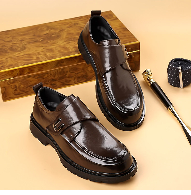 Giày da nam xỏ chân kiểu lười dán Velcro cổ thấp , gót 3–5 cm — bông đen, đơn màu nâu, đơn màu đen chi tiết 8