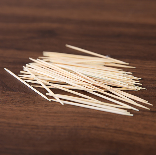 Disposable double-headed bamboo toothpicks for home use, commercial use, portable restaurants and hotels, bulk bamboo toothpicks, 200 pieces