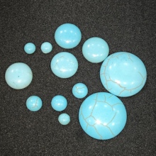 2～35mm合成蓝绿松石半圆戒面白松圆形平底包珠饰品贴片镶嵌散珠