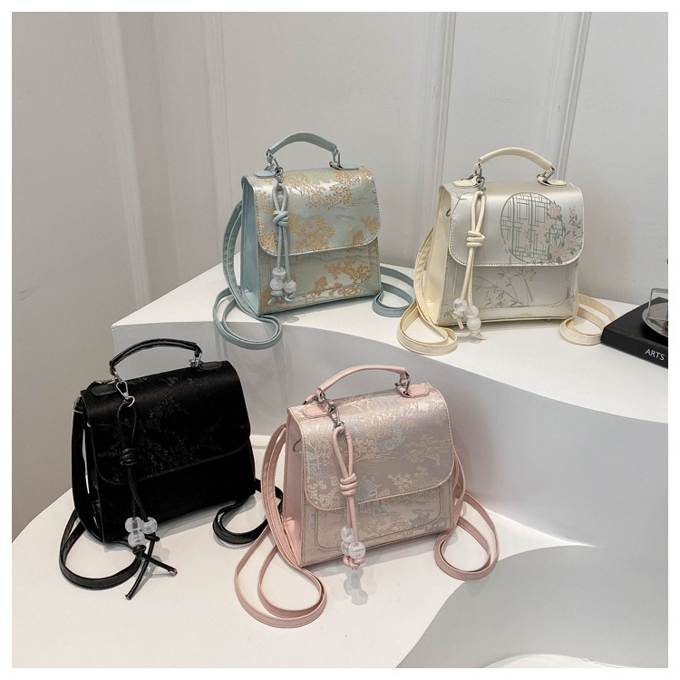 2024 New Style Fashion Design One Shoulder Crossbody Bag with Western Style, Pure Color, Fresh Underarm Texture_voghion.com