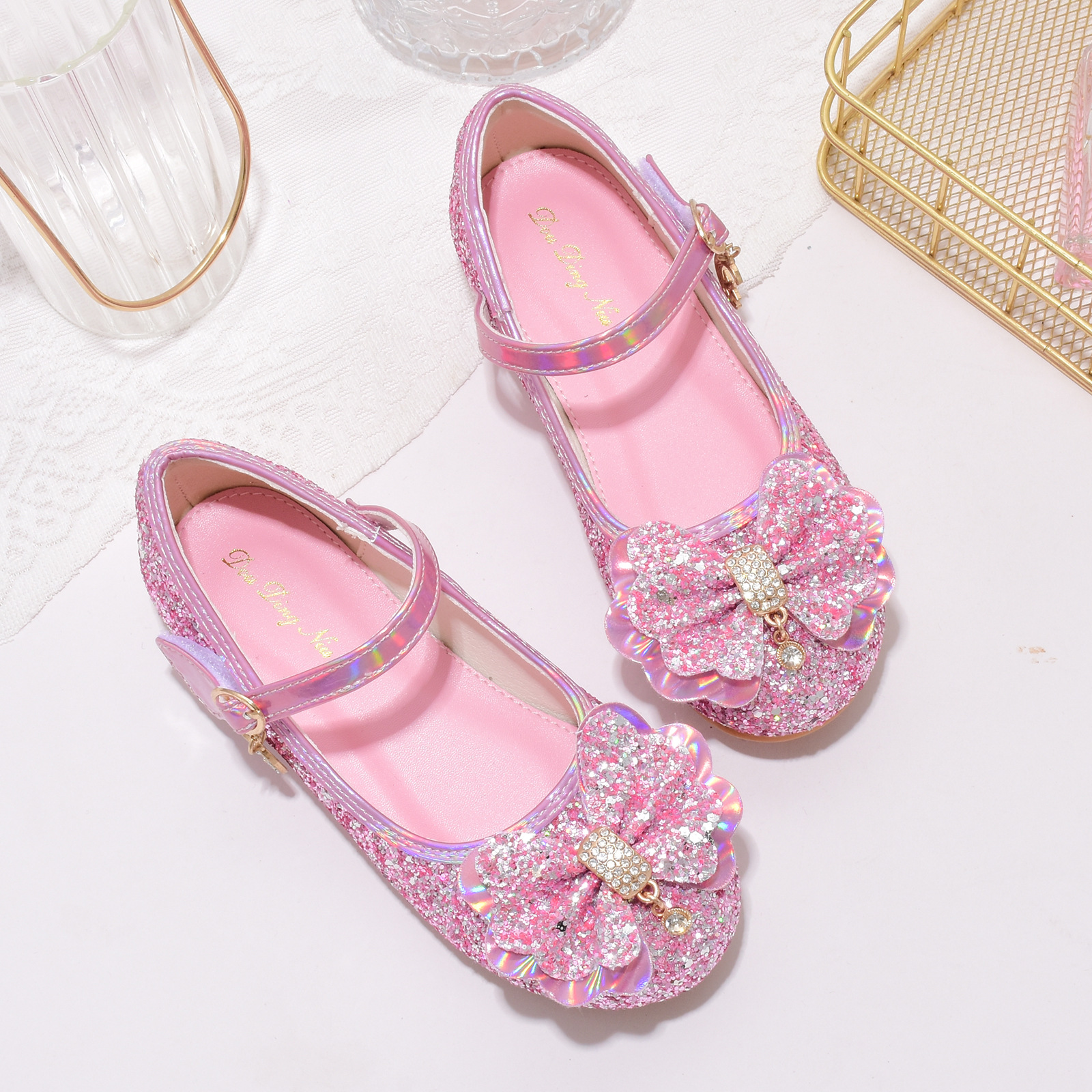 Children's Shoes Factory Wholesale Children's Leather Shoes Little Girl Baby Crystal Soft Sole Children's Princess Shoes Spring and Autumn New Style