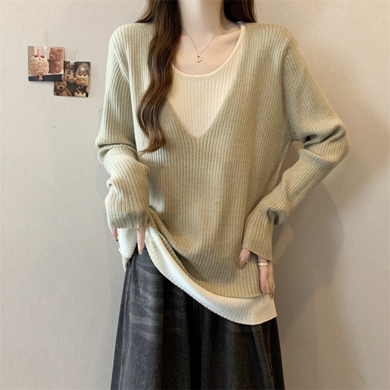 Feeling fake two V-neck sweater women's spring plus size chubby girl can wear bottoming shirt temperament top 2025 AA