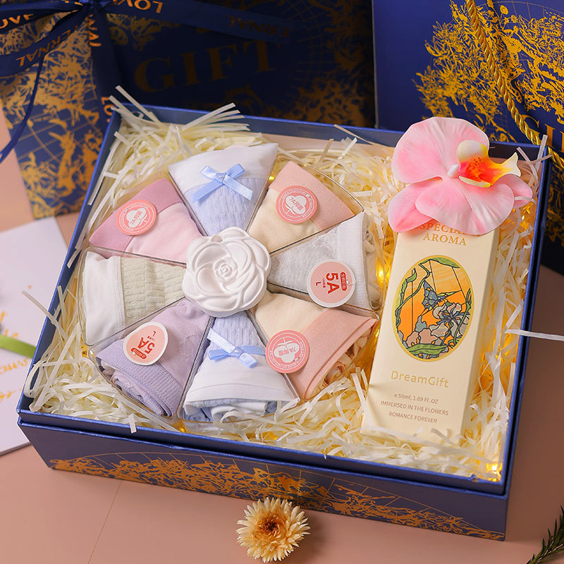 Regalo de la chica del cumpleaños del día de la diosa para la Caja de regalo de pastel de calzoncillos de su mejor amiga 2025 nuevo regalo de acompañamiento para el día de San Valentín