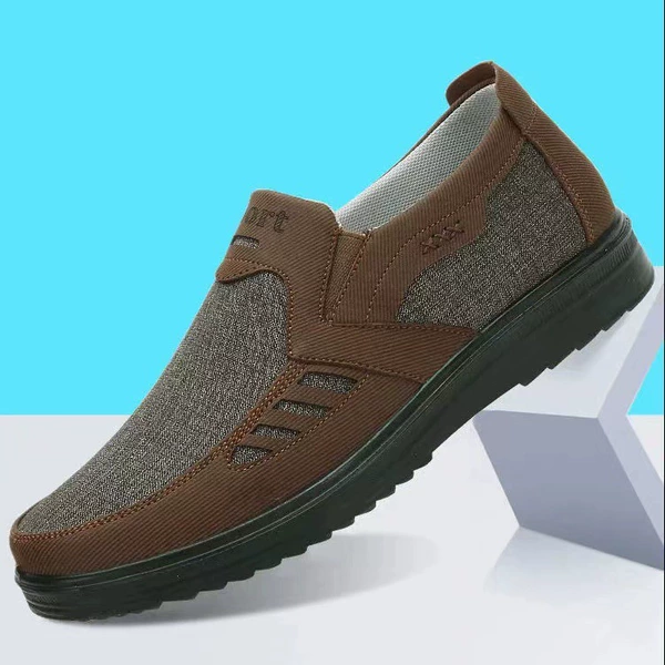 Old Beijing cloth shoes brown