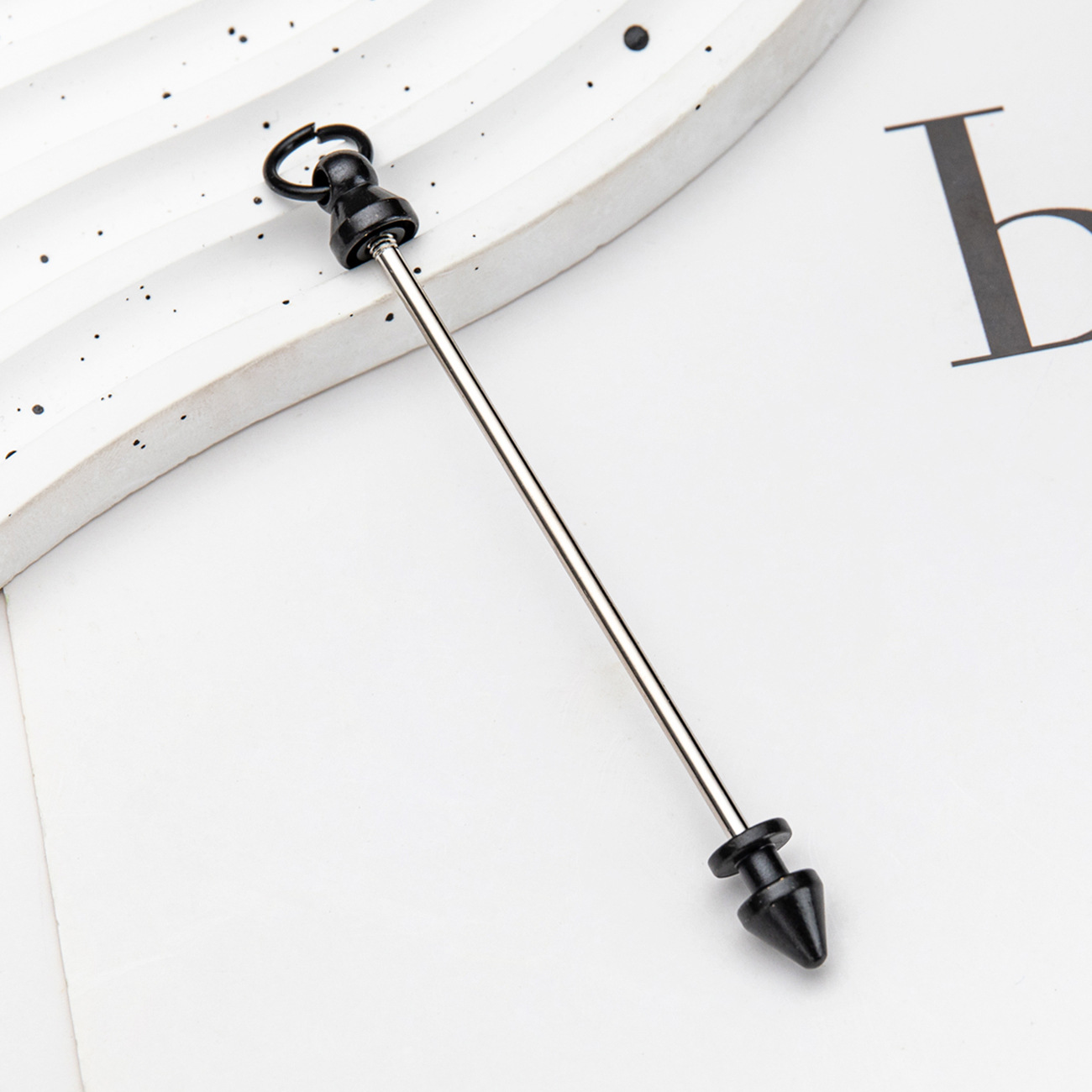 Inventario al por mayor bala de metal clavado tornillo de doble cabeza DIY accesorios llavero colgante clavado metal clavado