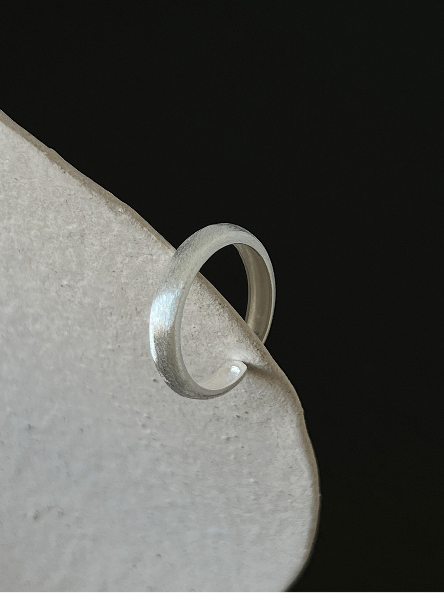 Aquamarine Gemstone And Brushed Silver Ring Set For Women_voghion.com