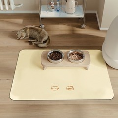 シンプルで清潔なペットの食事マット猫の食事の鉢は汚れに強い吸水マットです。