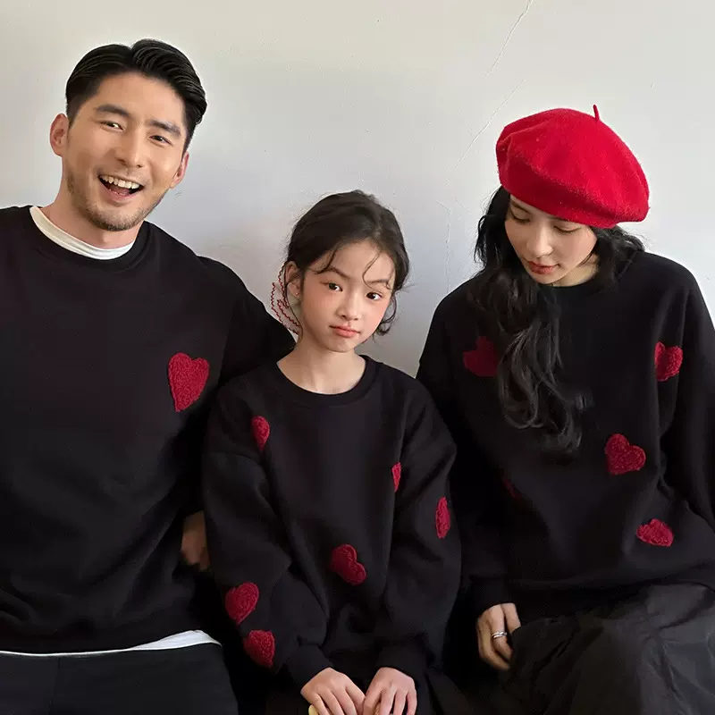新年亲子装一家三口2026春节过年红色爱心毛衣母女装韩版亲子上衣