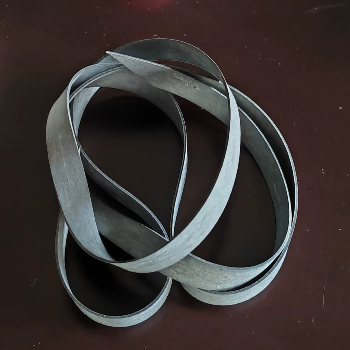 Натуральный каучук с резинкой, высокая эластичность, толстая резиновая лента, пленочная резинка, тонкий купальник и т. д. Горячая распродажа среднего и низкого сортов на складе