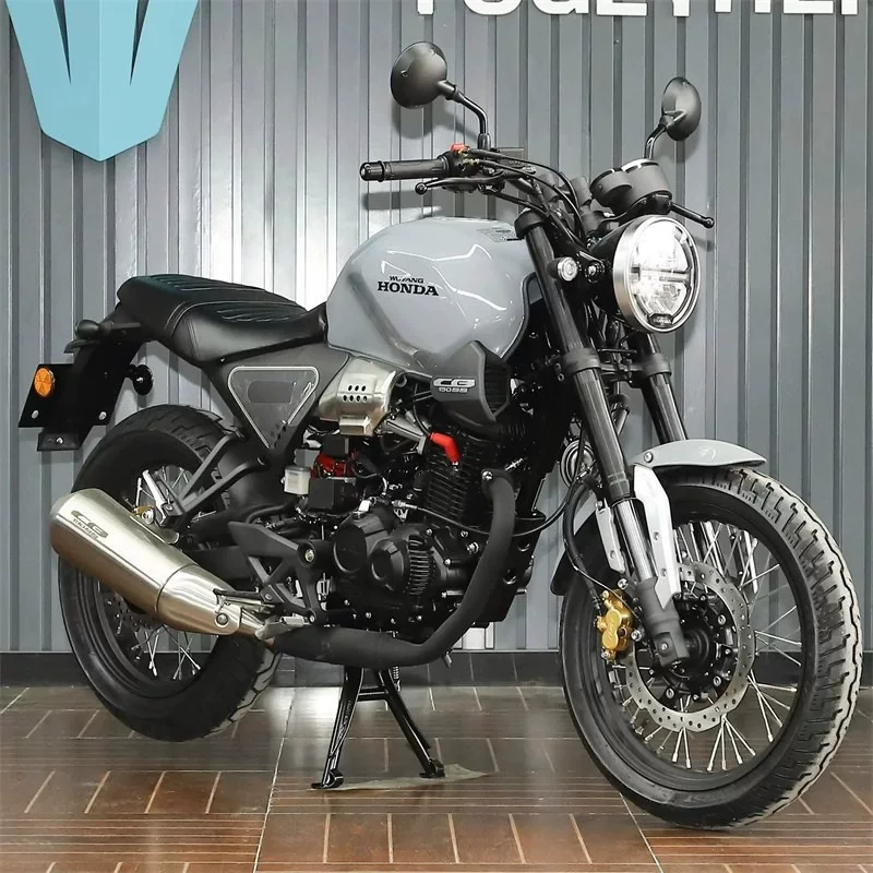 Мотоцикл Honda CB190SS ретро-стрит (National IV), CBF190TR, «eagle» стиль