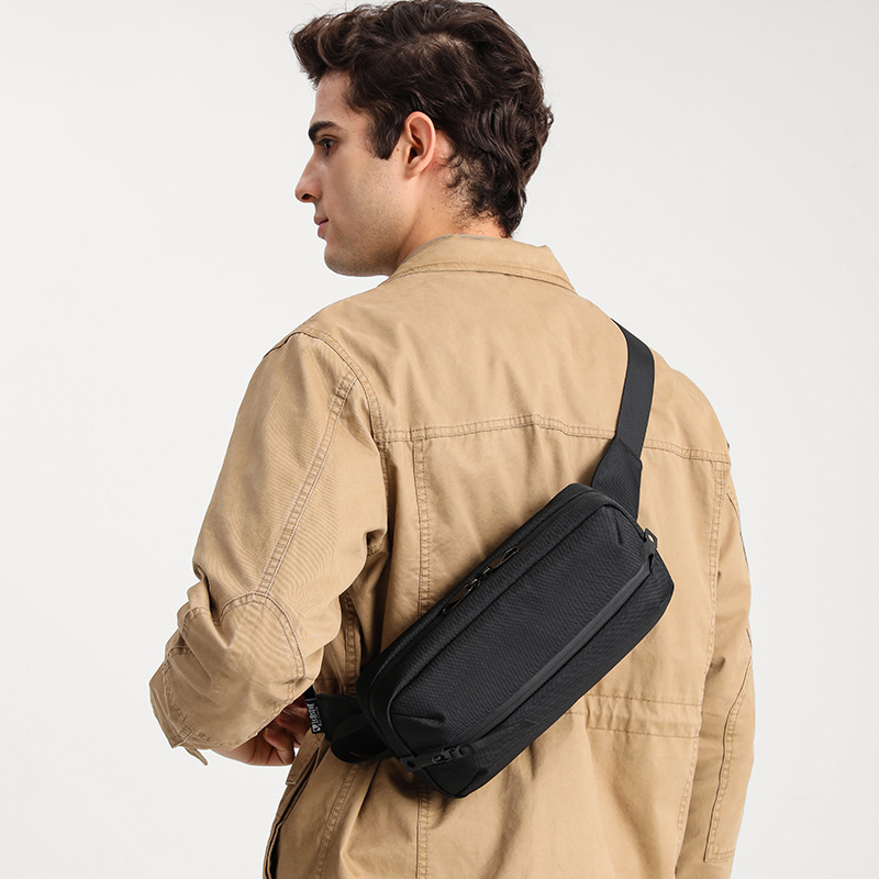 Water-resistant Chest Bag For Men Oxford Cloth Multi-functional_voghion.com