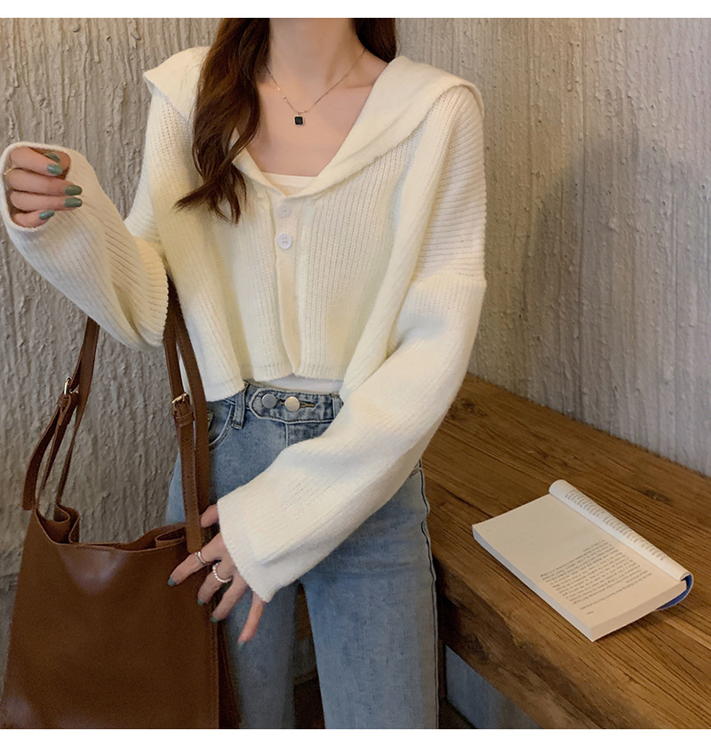 【中国直邮】茵如澜 新款秋冬chic上衣温柔甜辣毛衣针织衫 卡其色