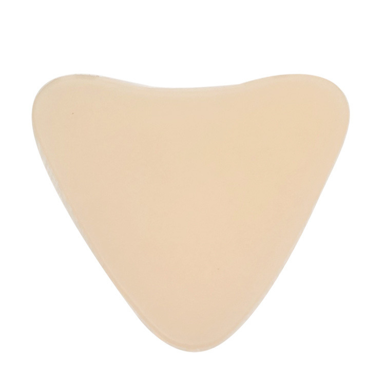 피부색 삼각형 가슴 패치
