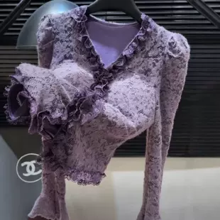 法式复古温柔风V领磨毛加绒蕾丝衫女春季修身显瘦打底内搭上衣