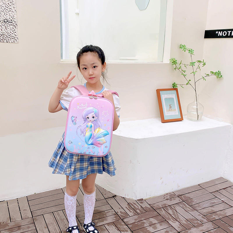 Nueva mochila de jardín de infantes, mochila para bebé ultraligera, mochila pequeña portátil para niños de 3 a 6 años, diseño de dibujos animados, clase media