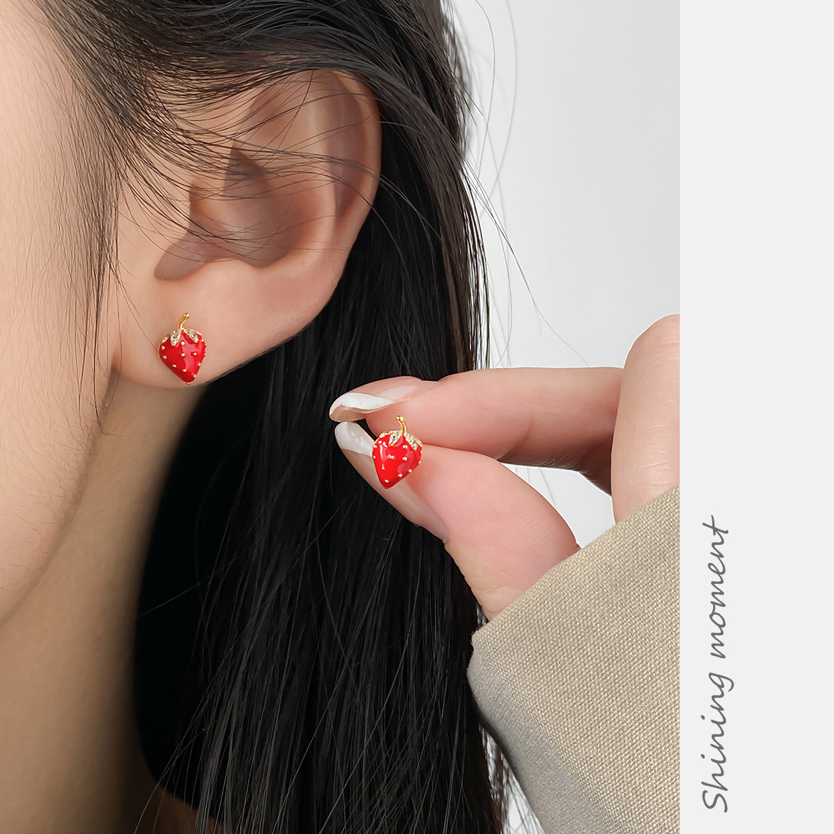 2g Weight 1 Pair 925 Sterling Silver Zircon Strawberry Ear Studs