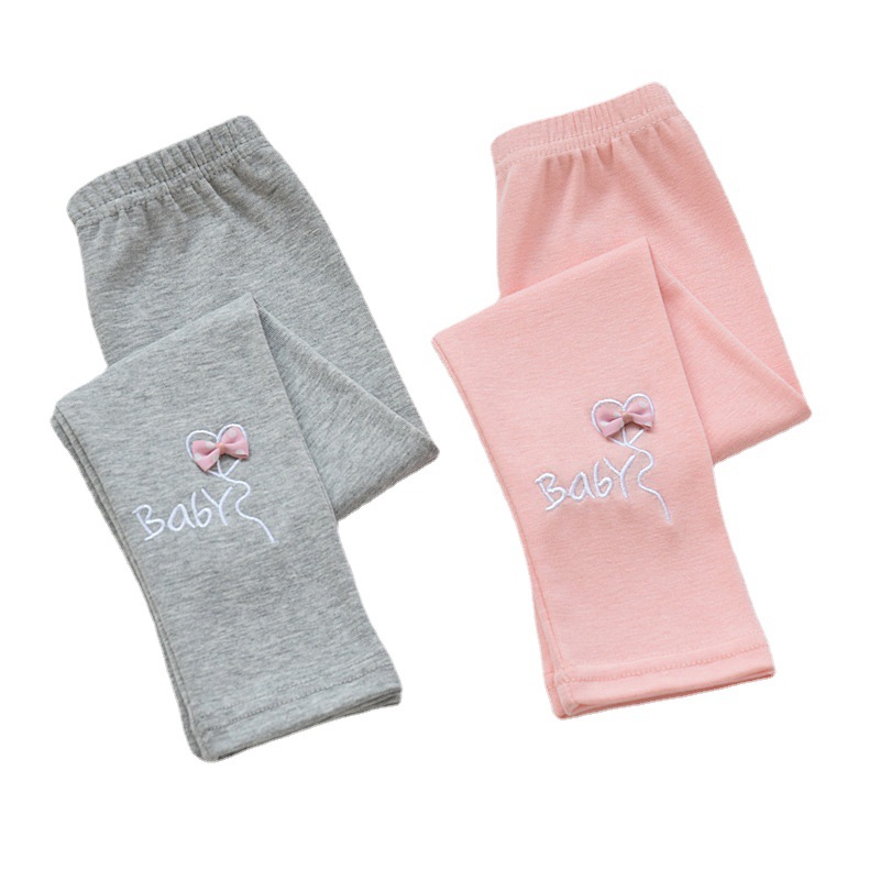 Polainas de niña primavera y otoño pantalones delgados ropa exterior para niños medianos y pequeños estilo occidental bebé primavera y verano para niños melocotón corazón flor pantalones para niños