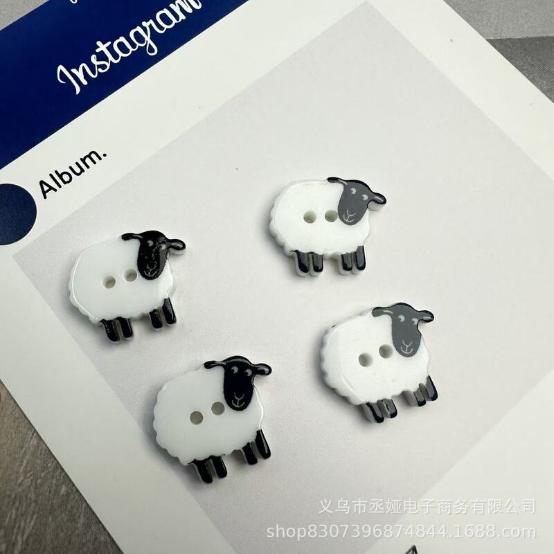 现货仿贝树脂商标吊牌字母椭圆蝴蝶结衣标高端百搭装饰纽扣60款|undefined